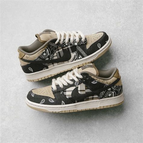 travis nike dunks|travis scott dunk low price.